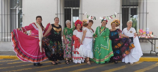 ASÍ CELEBRAMOS NUESTRAS FIESTAS PATRIAS